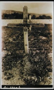 Norman Ernest Davis' grave, Lemnos. Image courtesy Australian War Memorial.