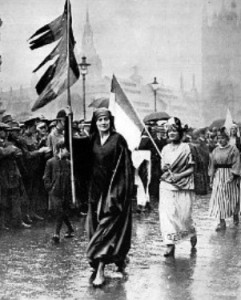 Right to Serve March, London, 1915. Image in public domain.