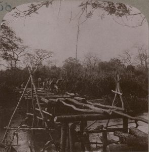 Bridge costruction over the Mgeta River in German East Africa. Image in public domain.